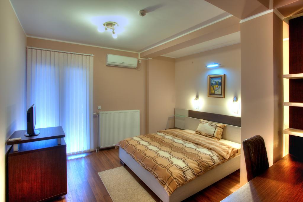 Guesthouse Vitez Vranje Buitenkant foto
